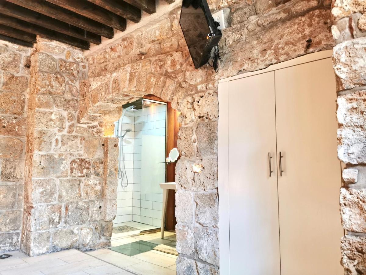 Unique crusader apartment in old Acre Extérieur photo