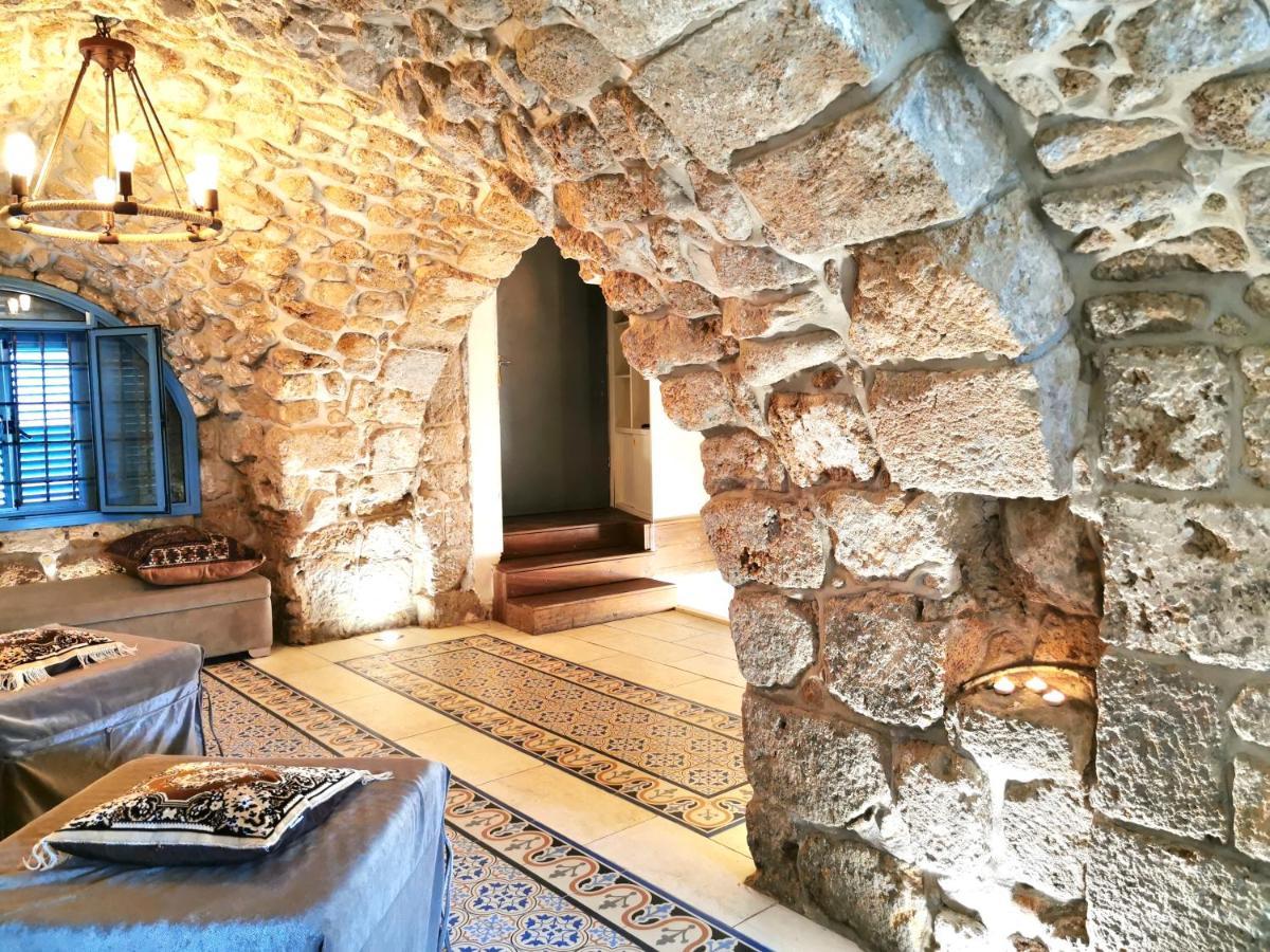 Unique crusader apartment in old Acre Extérieur photo