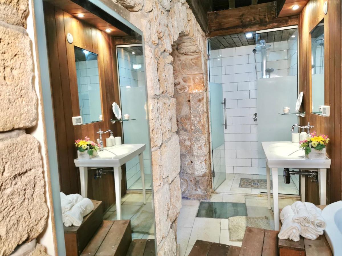 Unique crusader apartment in old Acre Extérieur photo